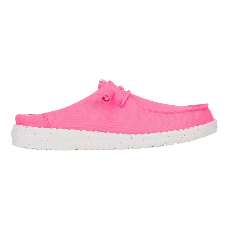 Wendy Slip Classic Shoe - Women‘s