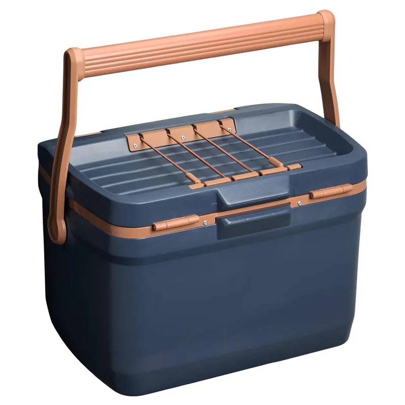 The Easy-Carry Outdoor Cooler - 16 QT