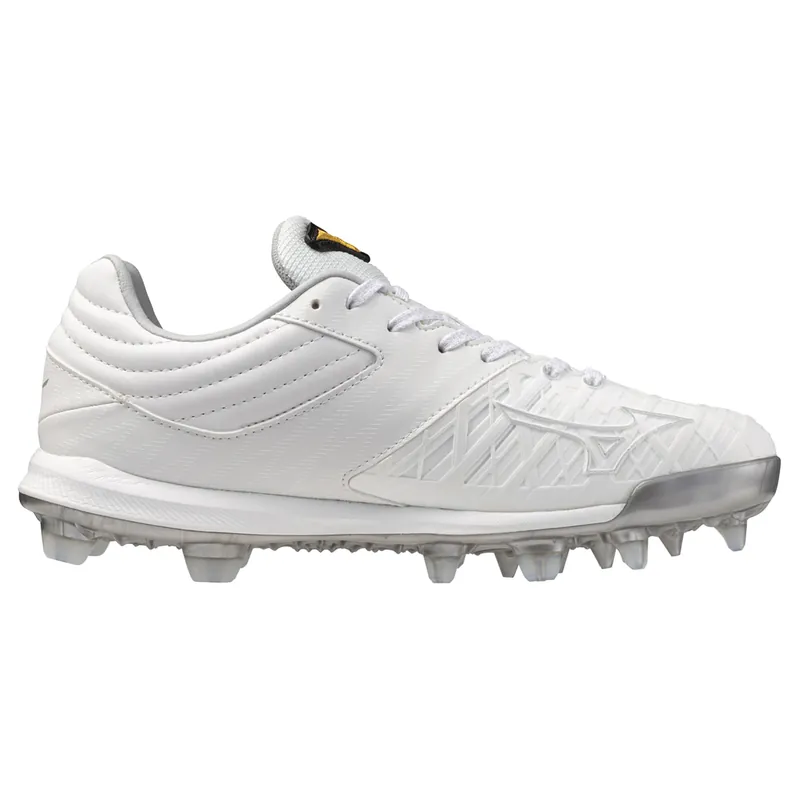 Pro Fastpitch Low TPU Softball Cleat - Women‘s
