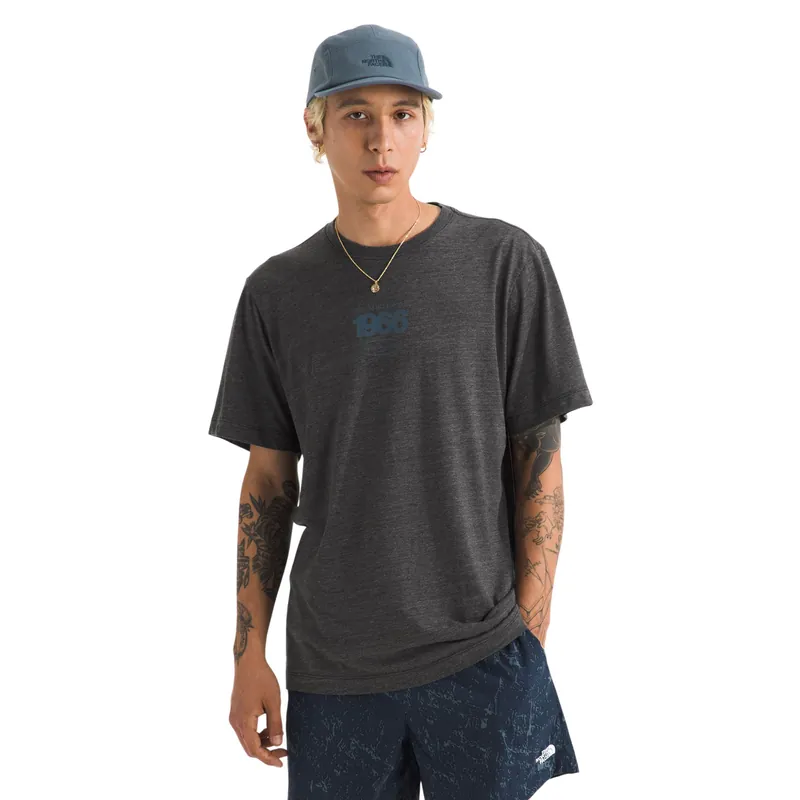 Tri-Blend Logo Play T-Shirt - Men‘s