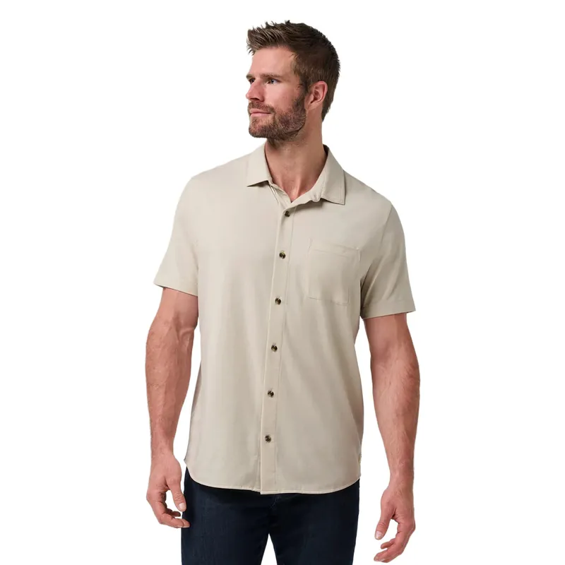 Comfortknit Beach Club Short Sleeve Button Up Shirt - Men‘s
