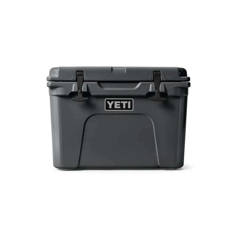 YETI TUNDRA 35 Hard Cooler Charcoal