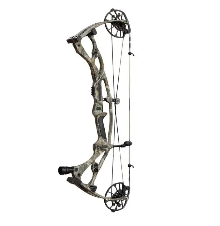 Hoyt Carbon RX-8 Compound Bow - 70 lbs. 26" RH RT Edge
